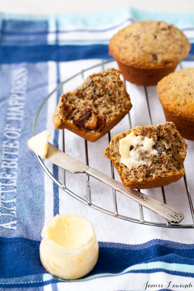 Date bran muffins